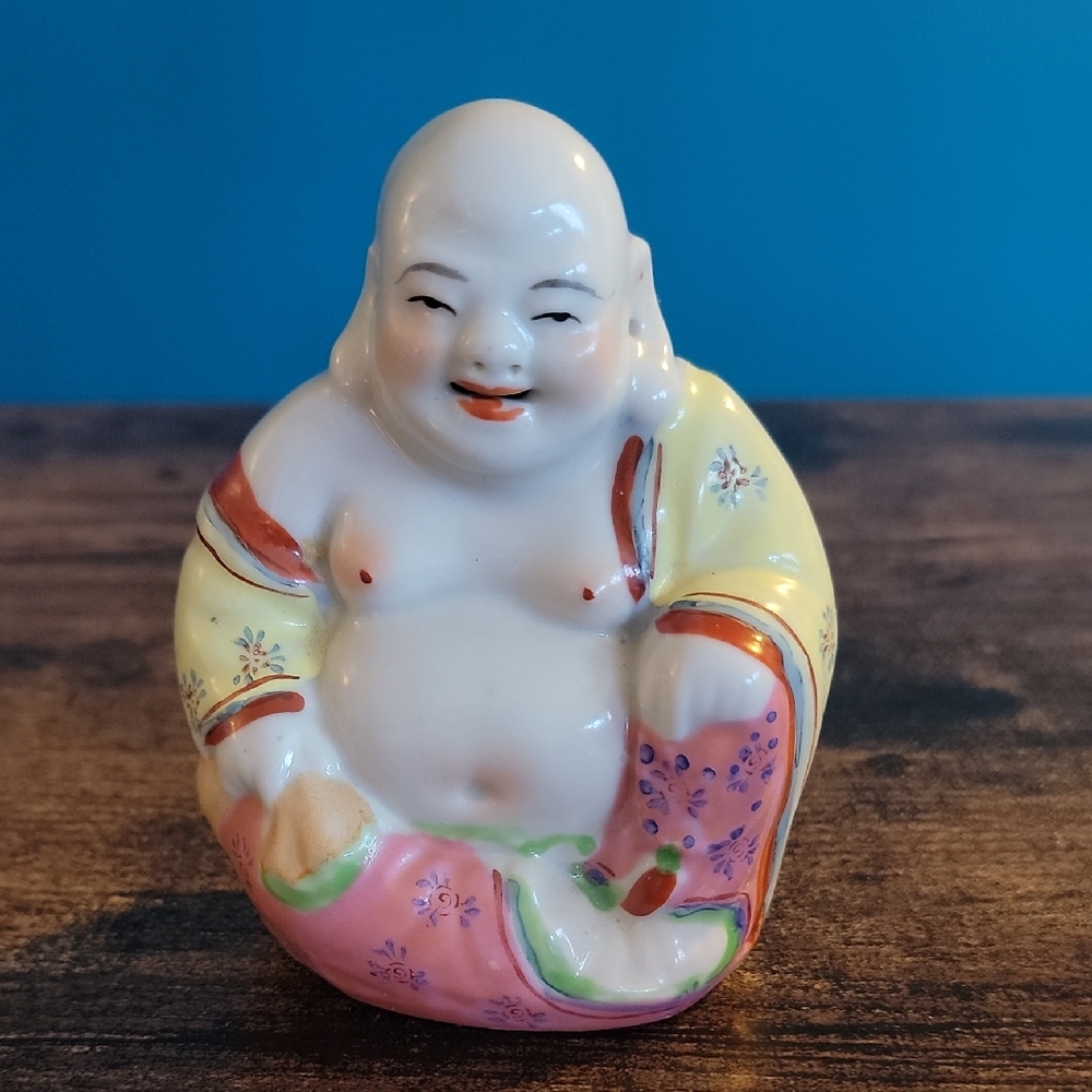 1950's Chinese Famille Rose Porcelain Laughing Buddha Statue Figurine Vintage